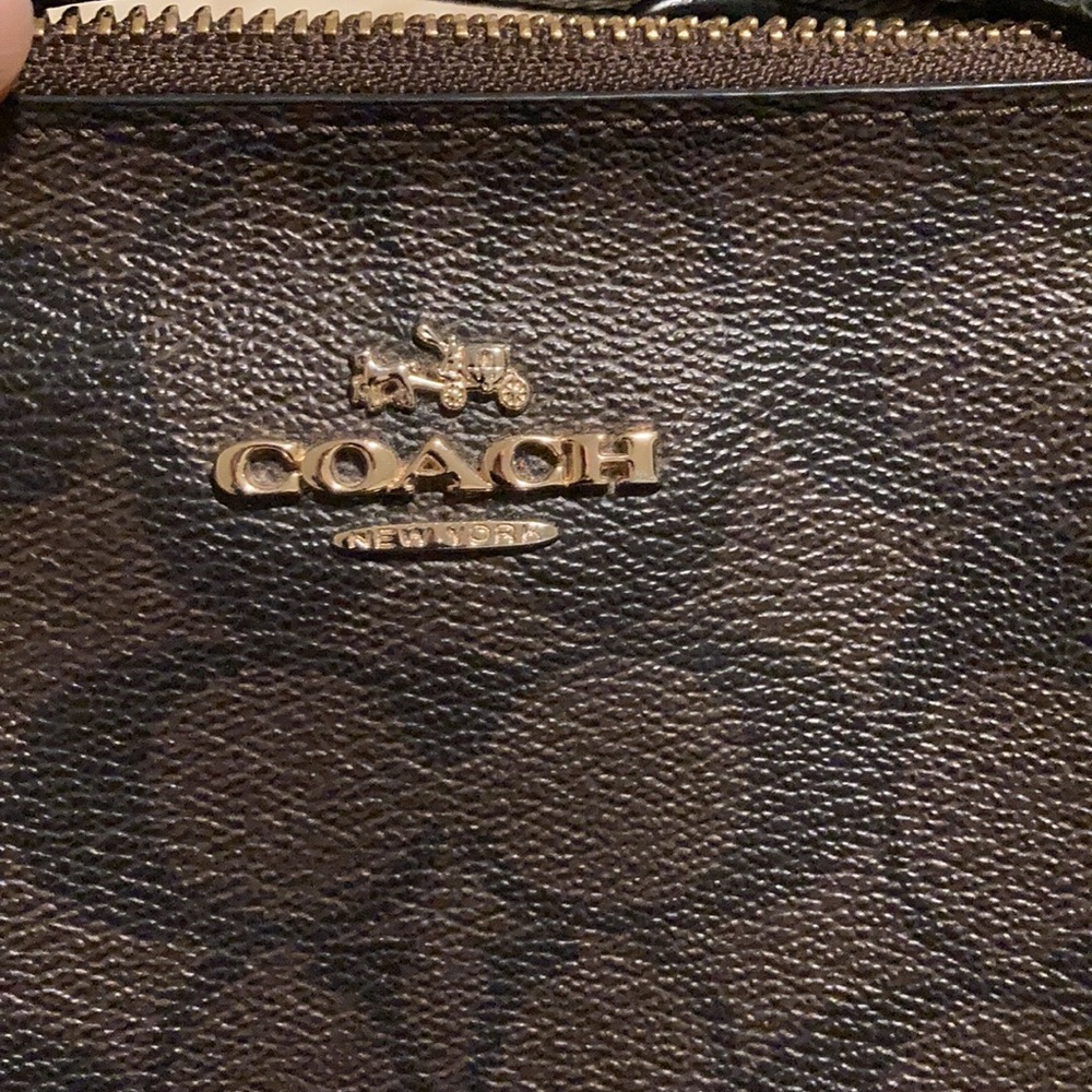 **SOLD Coach Signature C Crossbody Bag - Picture 5 of 11